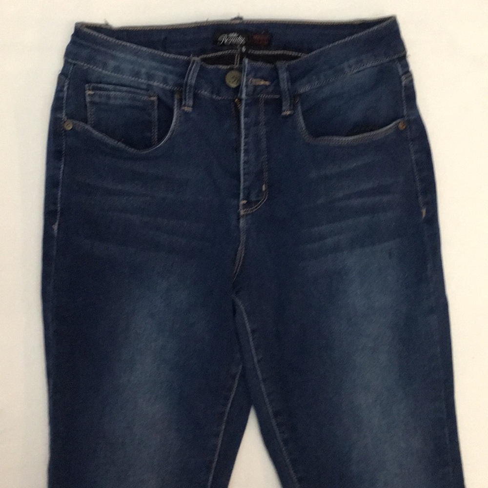 Pants - Picture 3 of 4